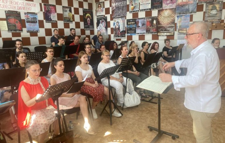 Emir Nuhanović: Misteriozni Mozzartov  \”Requiem\” za muzičke znalce u Bugarskoj