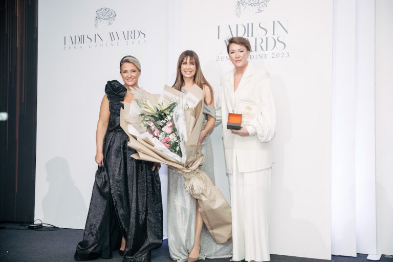 Manifestacija DANI ŽENE krunisana Ladies In Awardsom i donacijom Sigurnoj kući