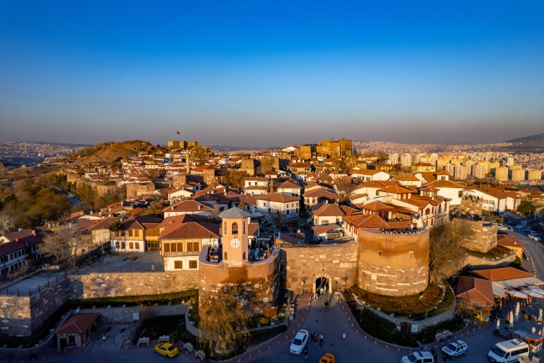 Ankara, glavni grad Turske, krije mnoga blaga koja čekaju da budu istražena