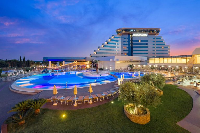 Uživajte u Mediteranu: Pogled na more u hotelu Olympia Sky