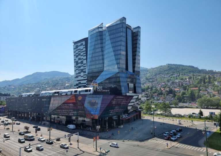 Sarajevo City Center: Grad u Gradu!