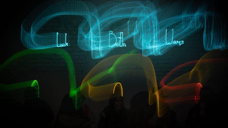 Upaljena svjetla u Galerije Brodac otvorenjem izložbe LIGHTS ON