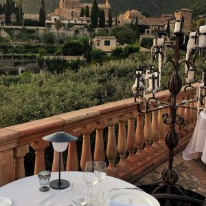 Valldemossa Hotel na Majorci je bez sumnje jedno od najromantičnijih mjesta u Europi koje biste svakako trebali dodati na svoju bucket listu.